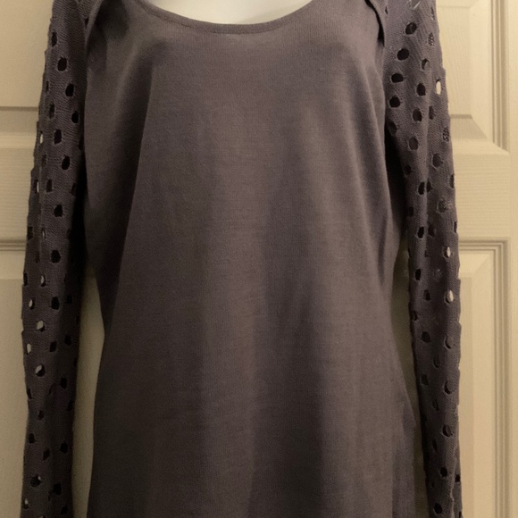 Sweater.light lavender colored peek a boo - Picture 2 of 2